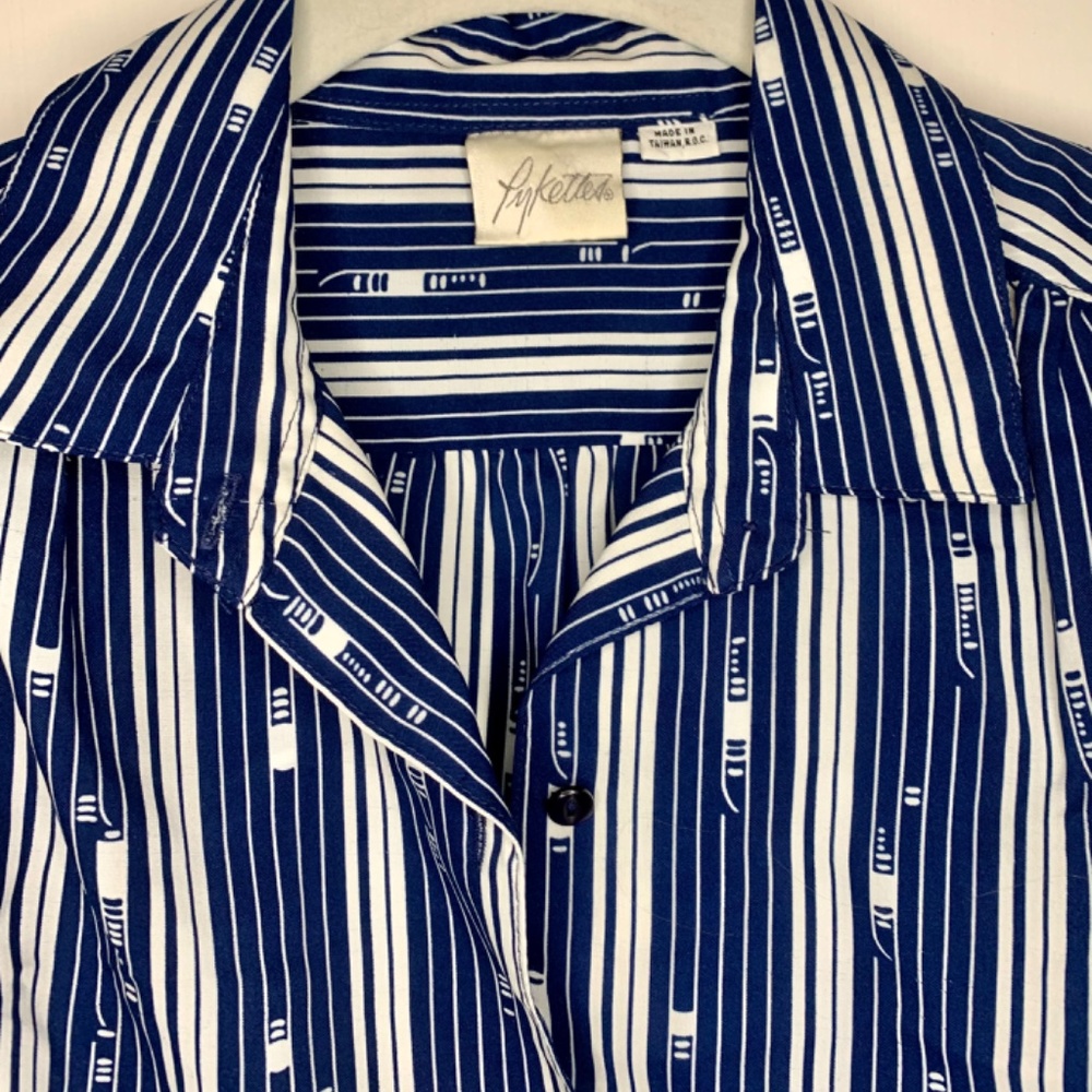 Vintage Button Down - Picture 3 of 4